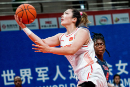 军运会-女篮大胜美国 中国三大球全胜美国