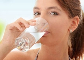 中医养生：从喝水习惯一眼看你的体质