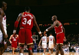 独家盘点：NBA十大梦幻开局 勇士领衔