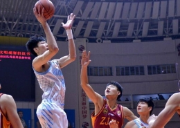 独家评论：大魔王周琦距离NBA还有多远