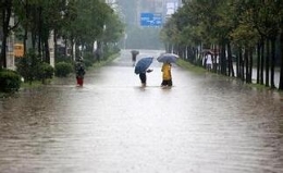 雨天浑水最好不要趟 持续降雨三点需提醒