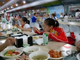 奥运村每天做6万吨饭 揭秘舌尖上的奥运会