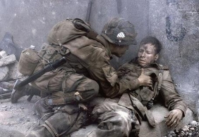 战争时期 士兵在战场上装死到底有没有用