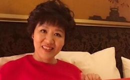 郎平获奖难抑激动：满是回忆 将迎接手术