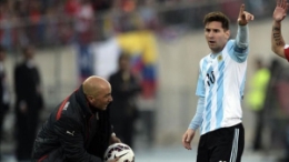 阿根廷将要解雇巴乌萨 梅西拒见足协高层