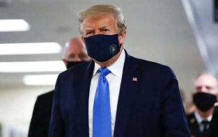特朗普疫情期间首次公开戴口罩：从没反对戴