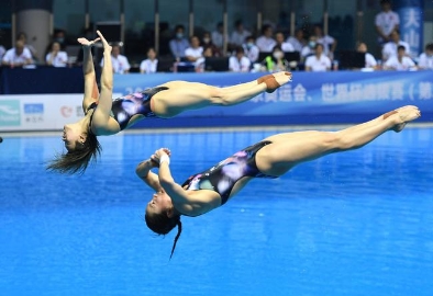 跳水奥运选拔赛第二站首日 施廷懋/王涵夺冠