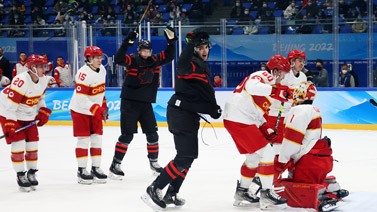 中国男子冰球队结束冬奥之旅 男冰八强尘埃落定
