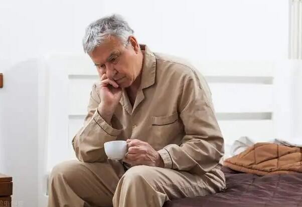 注意 老年人出现这3种异常要警惕是抑郁症