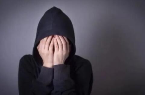 抑郁症危害大？出现这6种异常要警惕是抑郁症