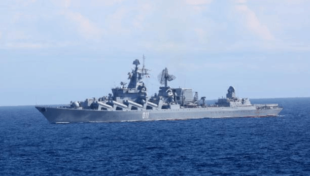 俄太平洋舰队在日本海进行反潜演习