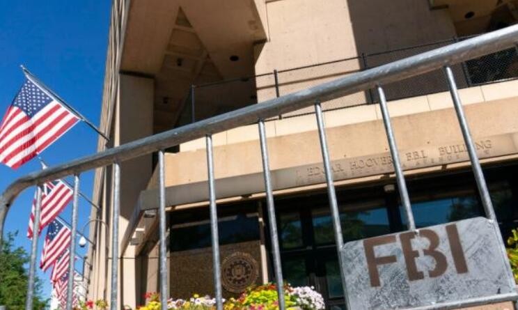 美国一名男子被FBI击毙 曾发帖威胁拜登等多名高官