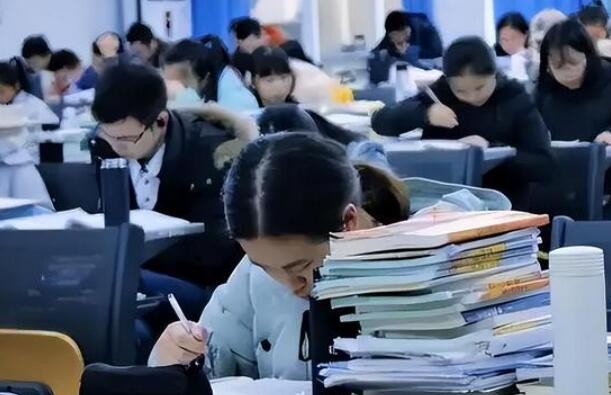 2024年全国硕士研究生考试8日起网上报名