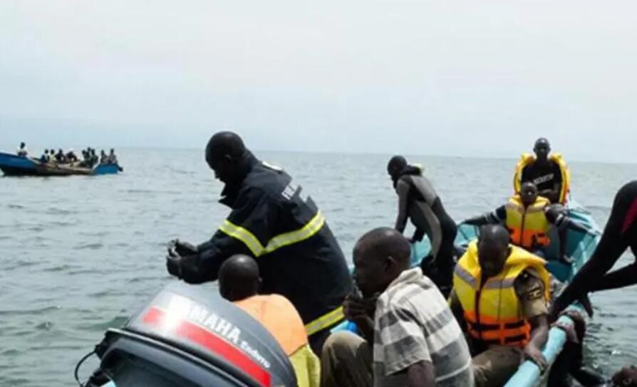 刚果（金）发生沉船事故 至少28人死亡