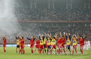 女足世界杯中国2-0新西兰 玫瑰欢庆胜利