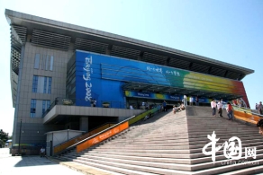 实拍残奥会乒乓球赛场 [组图]