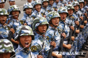 阅兵村：跳动的“五线谱” [组图]