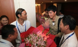亚洲锦标赛：刘翔抵达广州