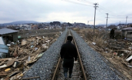 日本大地震：敢问路在何方