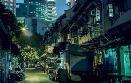 夜幕下的上海街头