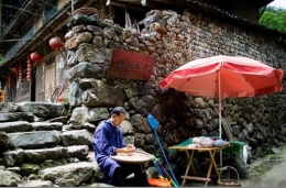 布袋坑村：古老村落的乡土味道