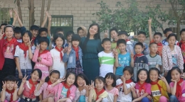 组图：90后美女乡村教师