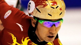 各国短道速滑运动员炫酷头盔