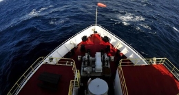 “决心”号抵达南海目标海域 第三次南海大洋钻探顺利开钻
