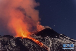 意大利埃特纳火山喷发