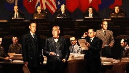 《东京审判》巨幅油画亮相上海书展