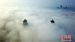 古城扬州平流雾