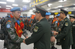 中国第四批赴南苏丹（朱巴）维和步兵营首批官兵出征