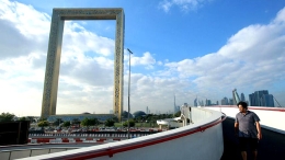 真的“金拱门”！迪拜斥资3亿元打造新地标