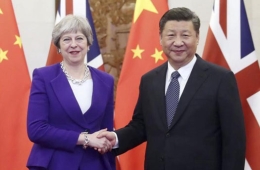 习近平会见英国首相特雷莎·梅