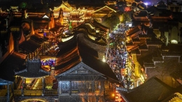 灯火贺春