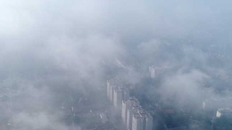 成都现平流云景象