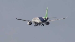 中国商飞C919客机试飞