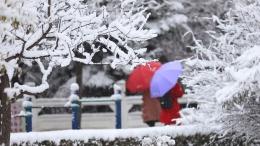 甘肃冰雪世界美如画