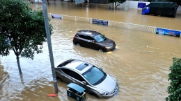 广西罗城遭暴雨袭击
