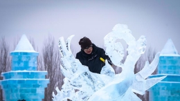 哈尔滨国际冰雕比赛落幕