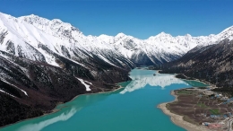 美丽然乌湖