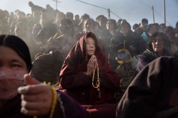 镜头下的西藏神降节