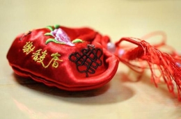 年味：盘点童年的新年礼物