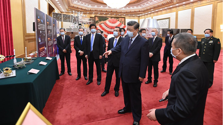 习近平等党和国家领导人会见探月工程嫦娥五号任务参研参试人员代表并参观月球样品和探月工程成果展览