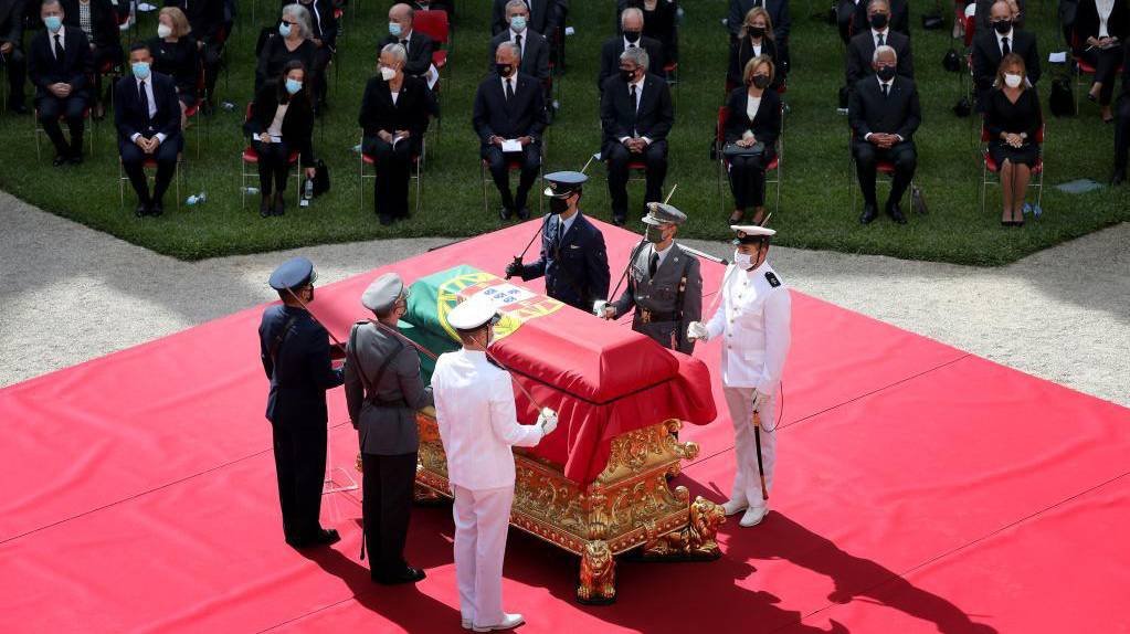 葡萄牙为前总统桑帕约举行国葬
