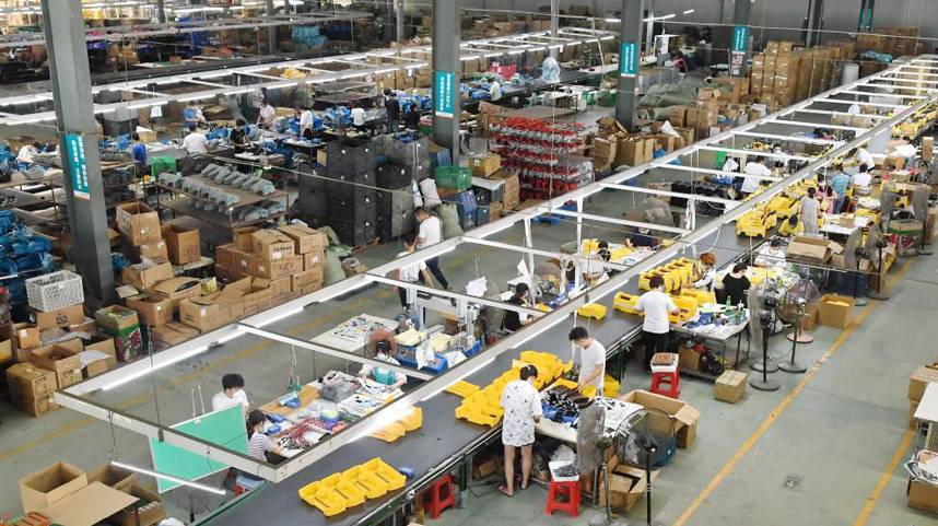 福建晋江：助力企业防疫生产两不误