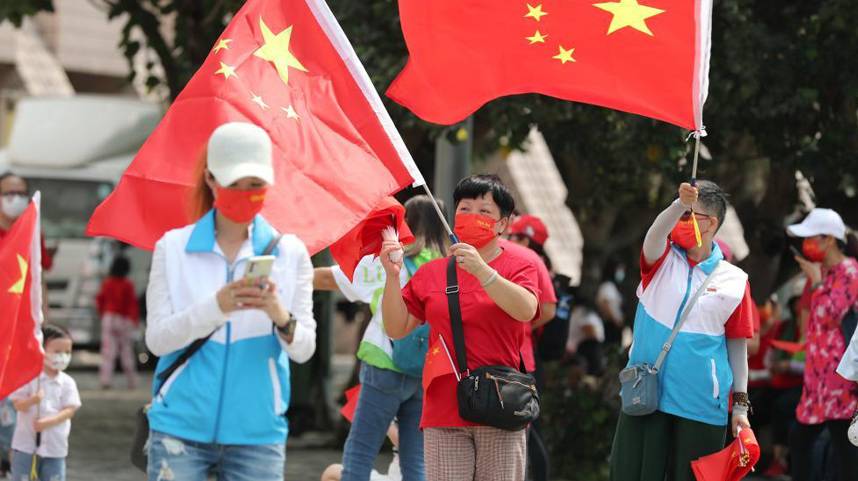 香江舞动中国红