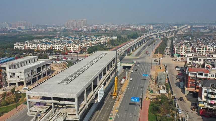 浙江：市域轨道交通工程义东首通段贯通