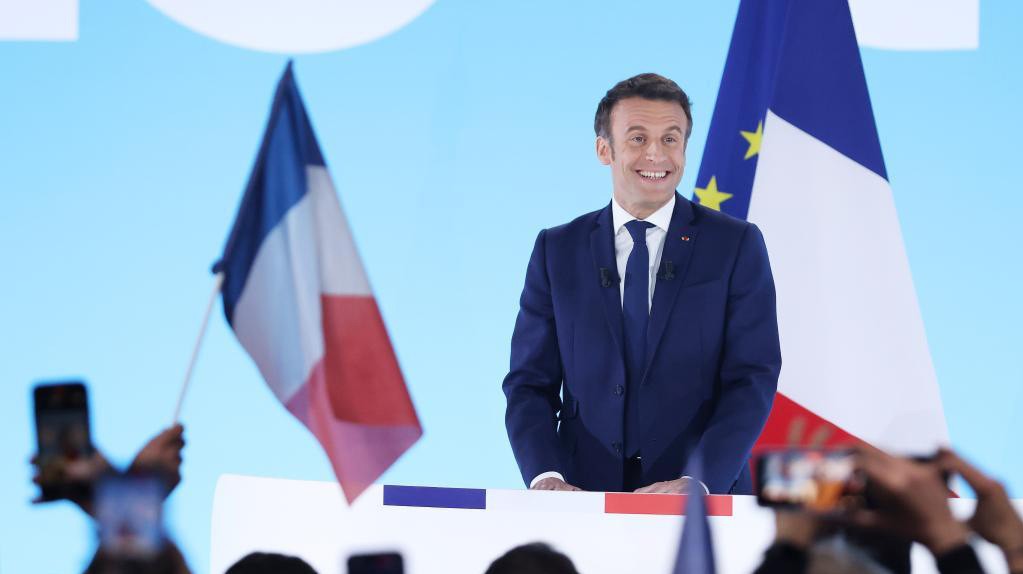 出口民调显示马克龙和勒庞将进入法国总统选举第二轮投票
