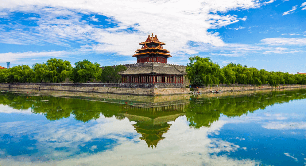 北京：初秋故宫景如画